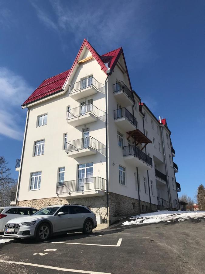 Bellevue Apartments Vila Vlasta Stary Smokovec วิสโซเค ดาตรี ภายนอก รูปภาพ